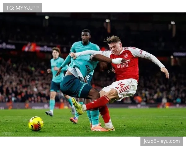 阿森纳强势崛起，英超赛季表现亮眼开启复兴新篇章