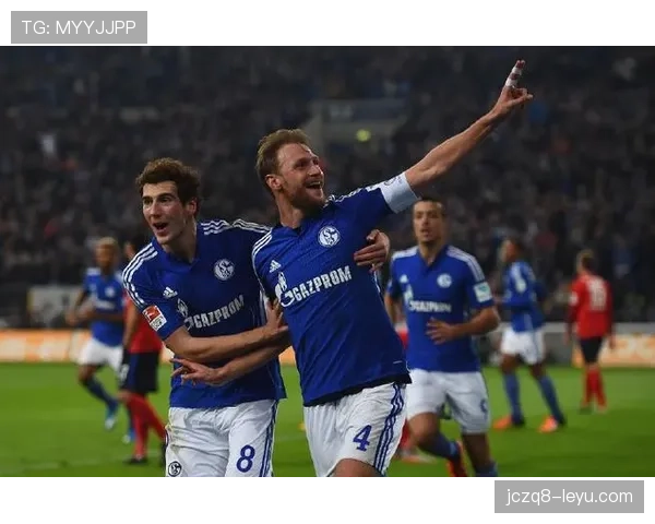 沙尔克04全面改革重塑球队结构，开启令人期待的新篇章