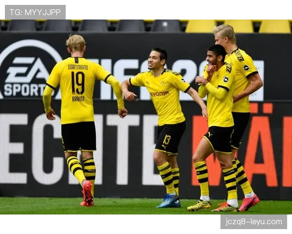 多特蒙德状态回暖,全力冲击欧冠资格迎关键对决 多特蒙德状态回暖,全力冲击欧冠资格迎关键对决