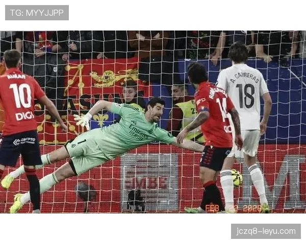 西甲埃尔萨达尔球场